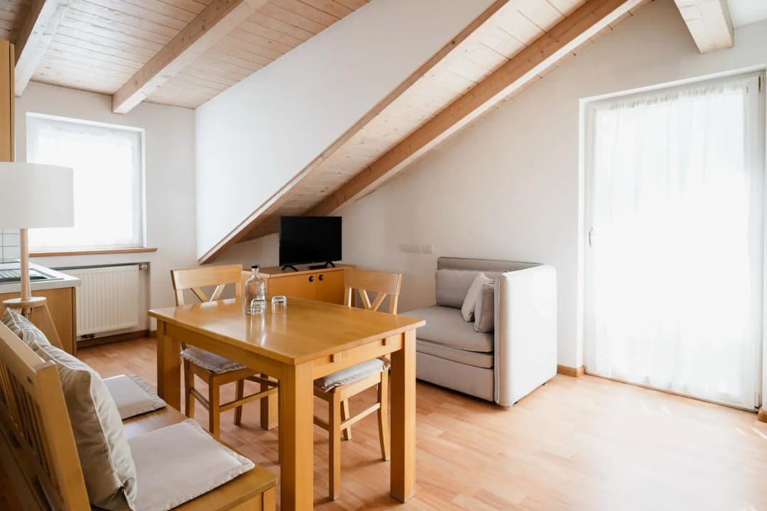 Attic – Bild 13
